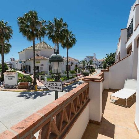Apartamento Chimenea Playa - 2 Dormitorios Y Terraza Nerja Luaran gambar