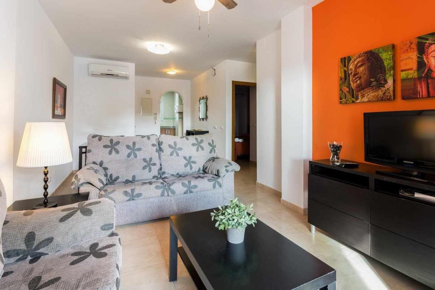 Apartamento Chimenea Playa - 2 Dormitorios Y Terraza Nerja Luaran gambar